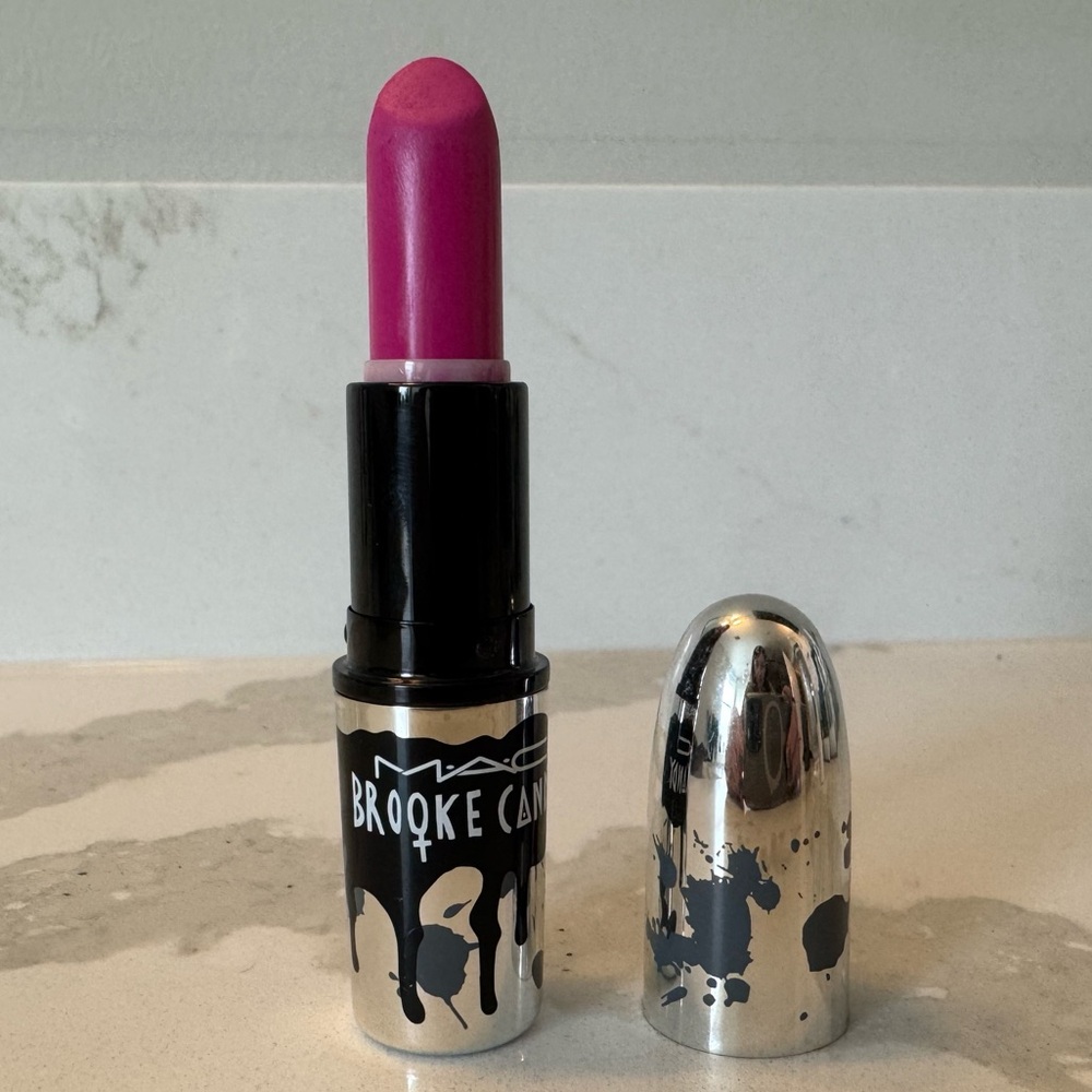 MAC Doo-Wop Brooke Candy Matte Lipstick